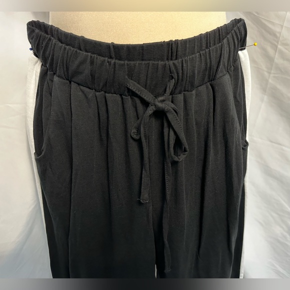 Womens Casual Summer 2 Piece Jogger Outfit - Medium - Picture 4 of 9